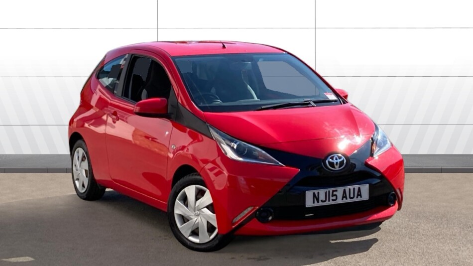 Toyota Aygo 1.0 VVT-i X-Play 3dr Petrol Hatchback